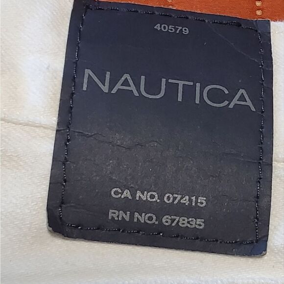 Nautica Straight Fit Jeans - Size 30 x 32 - Picture 4 of 8